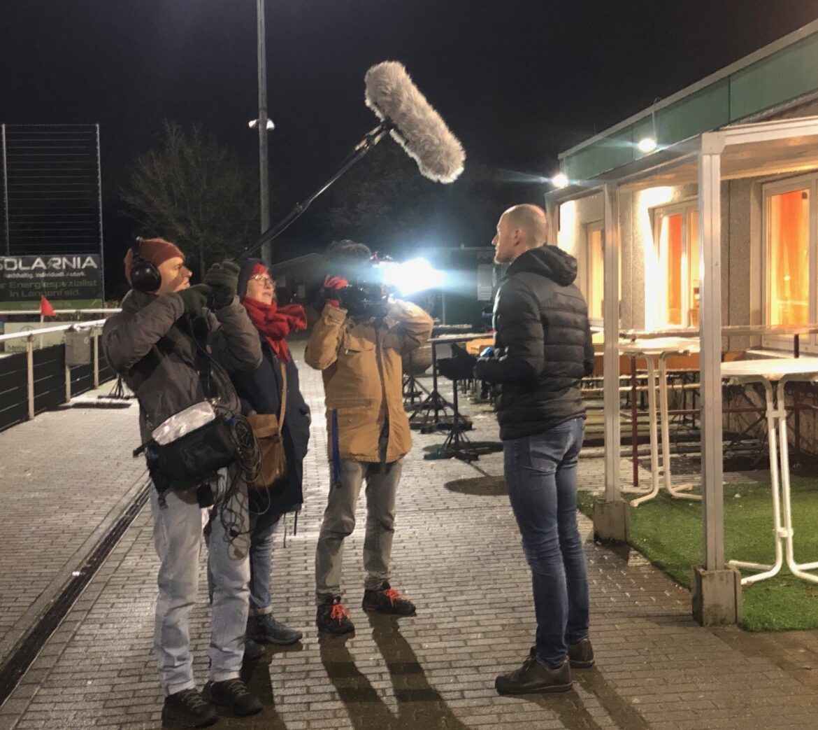ZDF zu Gast in der Fußballjugendabteilung des SSV Berghausen